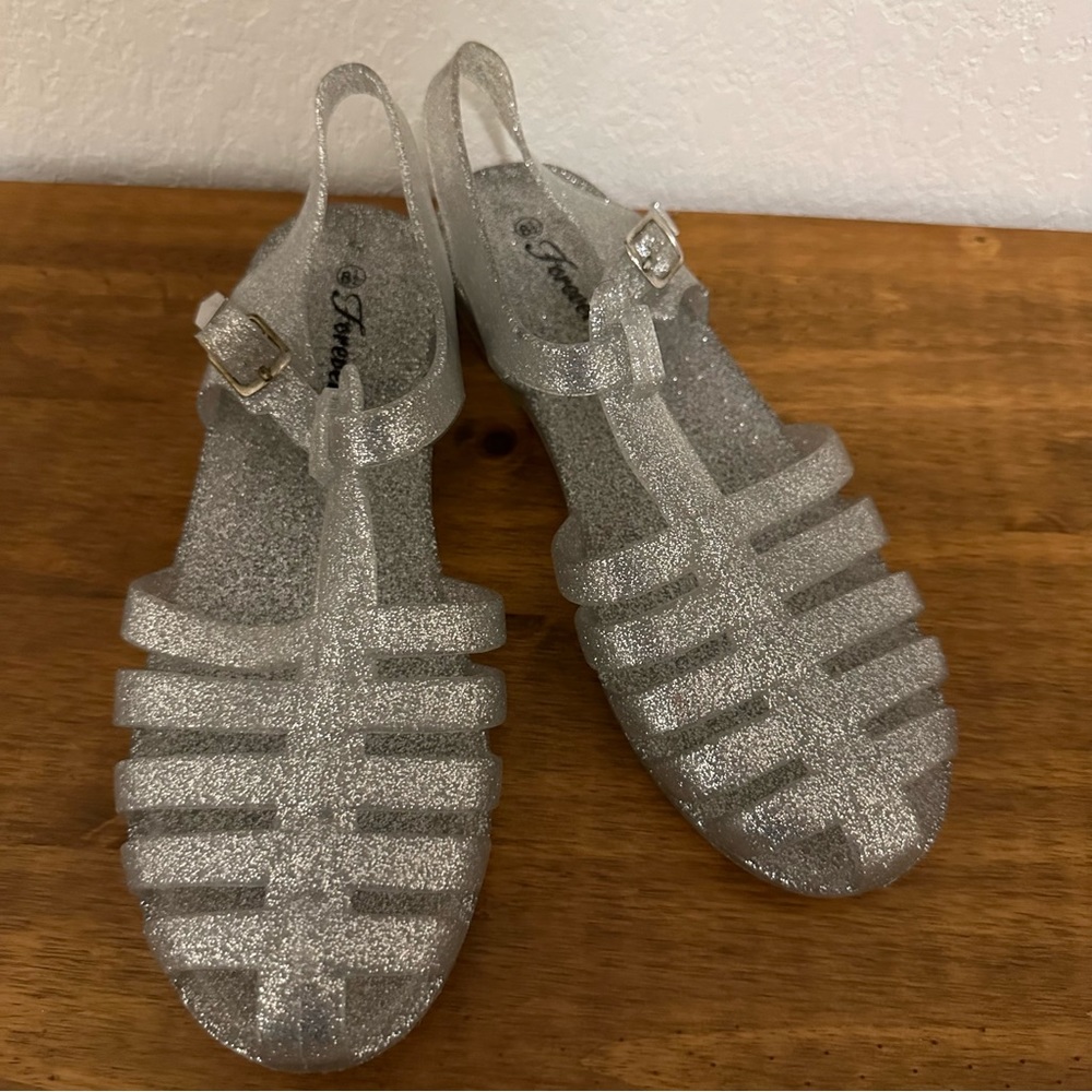 Y2K jelly Sandals size 8.5 brand new silver summer sandals water sandals